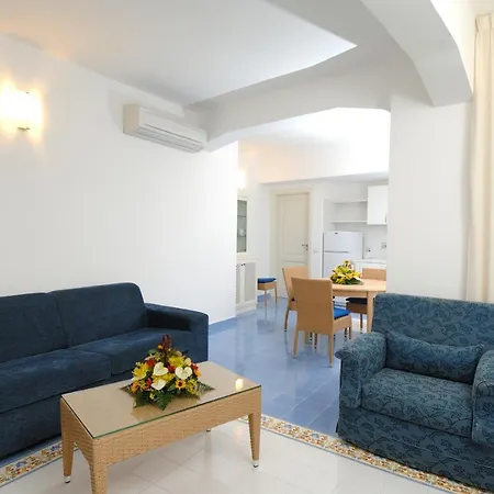 Aparthotel Aurora