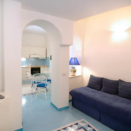 Aurora 4*